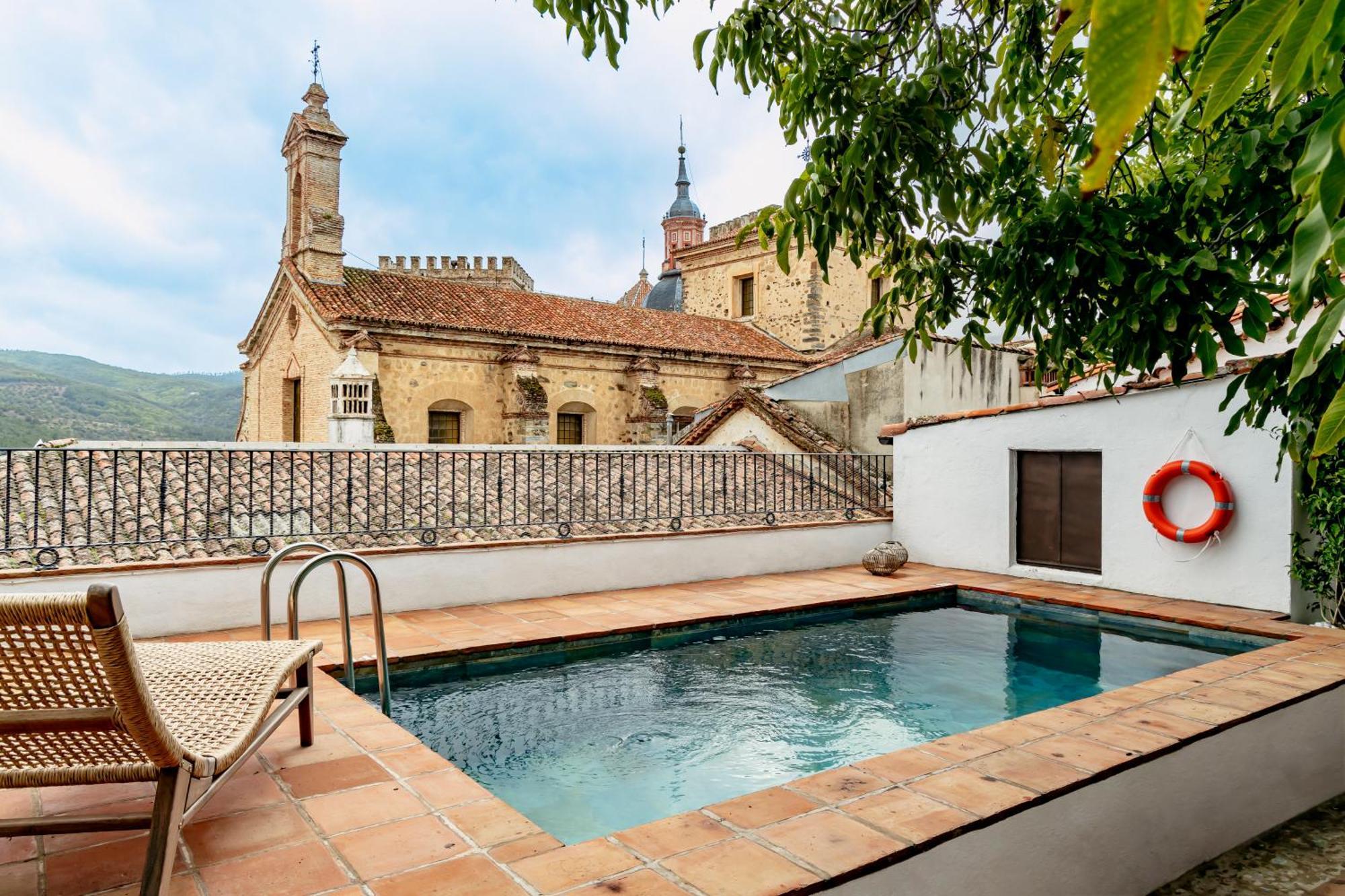 Apartamentos Turisticos El Patio Del Nogal Гвадалупе Екстер'єр фото