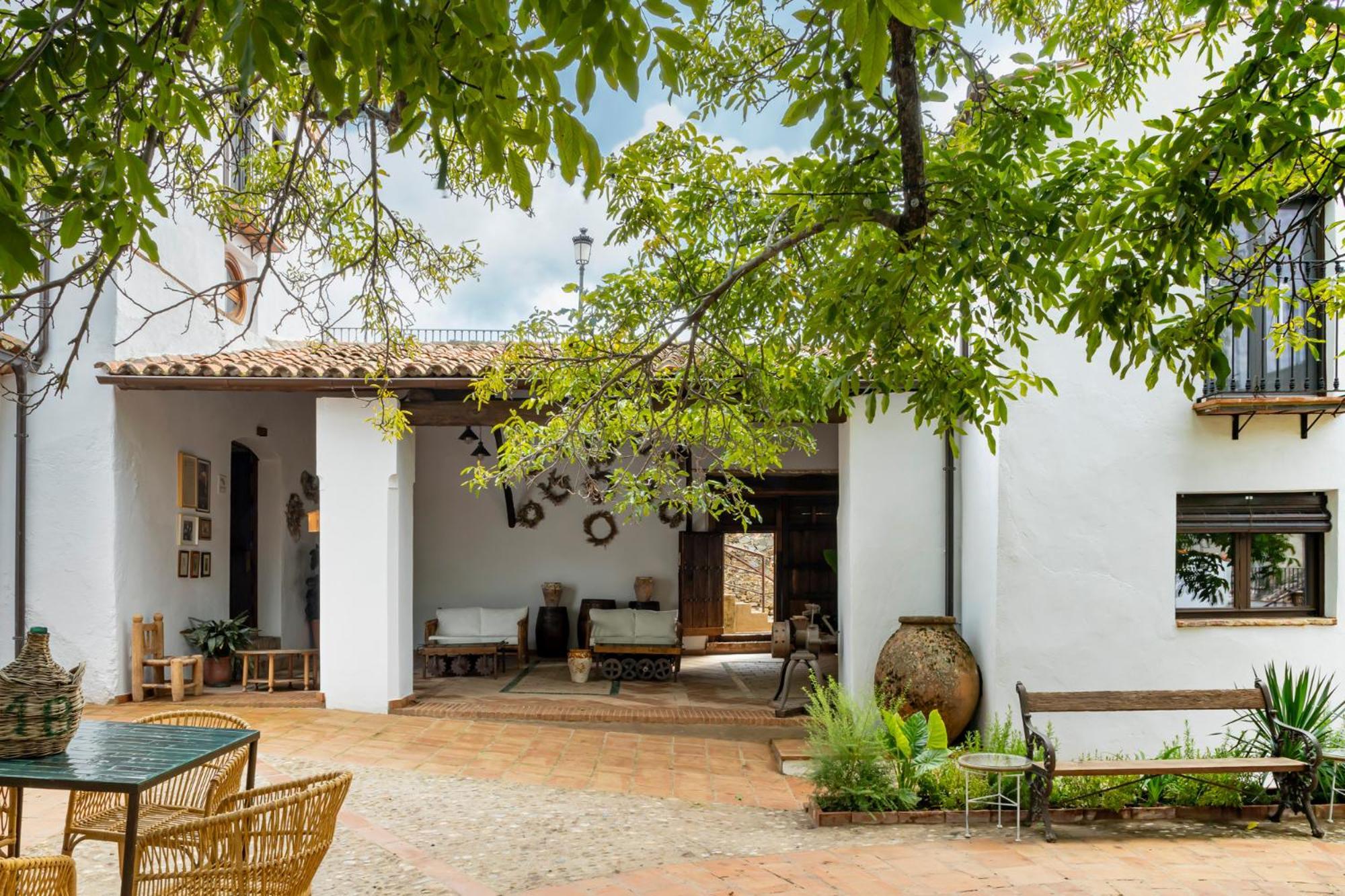 Apartamentos Turisticos El Patio Del Nogal Гвадалупе Екстер'єр фото